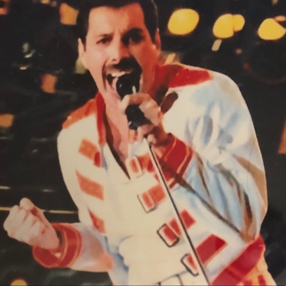 FREDDIE MERCURY ONSTAGE 8X10 Framed Photo MAGIC TOUR 1986 - Picture 3 of 5
